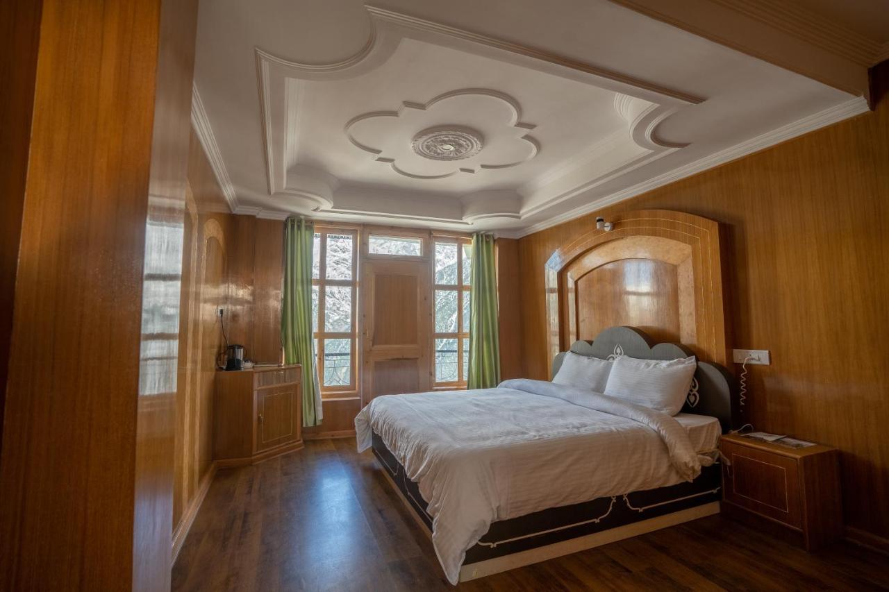 Hotel Kalpa Deshang Bagian luar foto